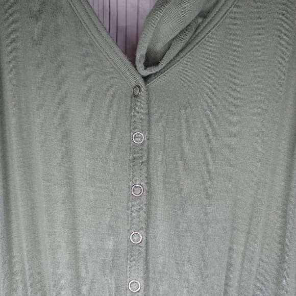 Abercrombie & Fitch Olive Green Sleeveless Jumpsuit - Picture 8 of 13